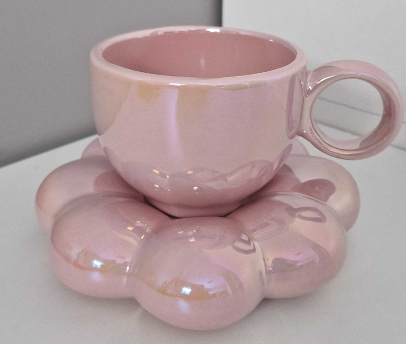 Filiżanka ceramiczna ze spodkiem poduszką EISTEE z Motywem Słonecznika
