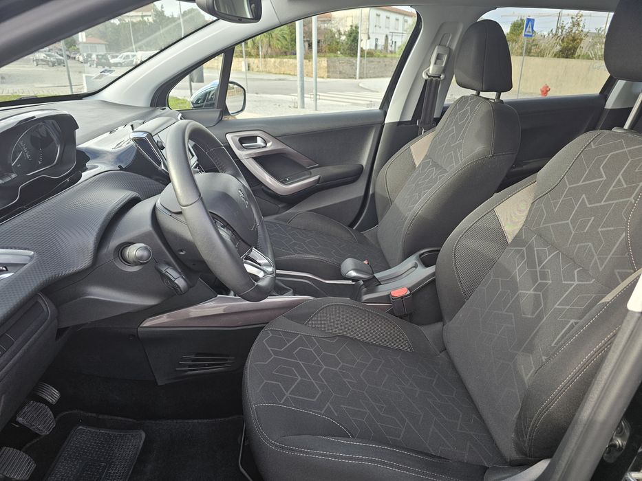 Peugeot 2008 1.6 HDI 83 000 KMS C/GPS 2016