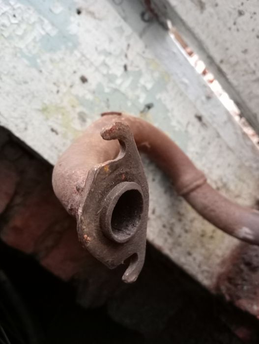 Вихлопна труба honda dio 27 орігінал