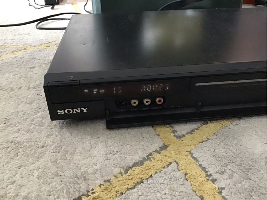 Odtwarzacz dvd z dyskiem 160gb Sony rdr hx-275
