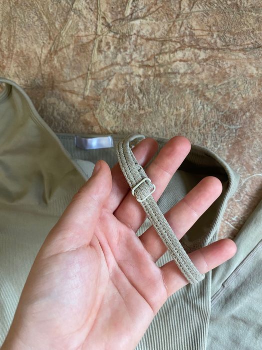 Спортивний комбенізон