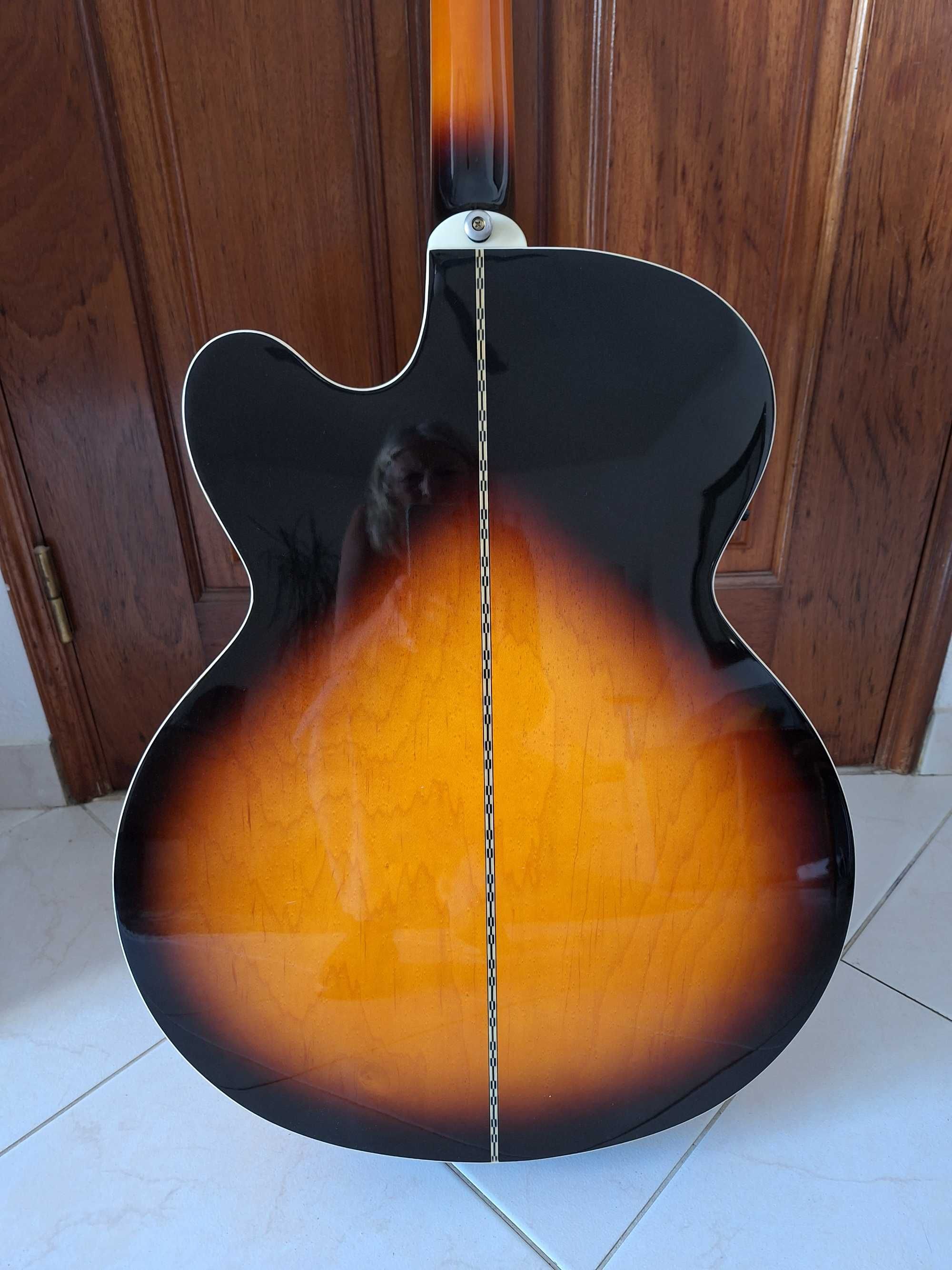 Epiphone J-200 EC studio Acoustic/Electric guitar