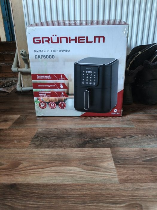 Продам  НОВУ Мультипіч 6л.