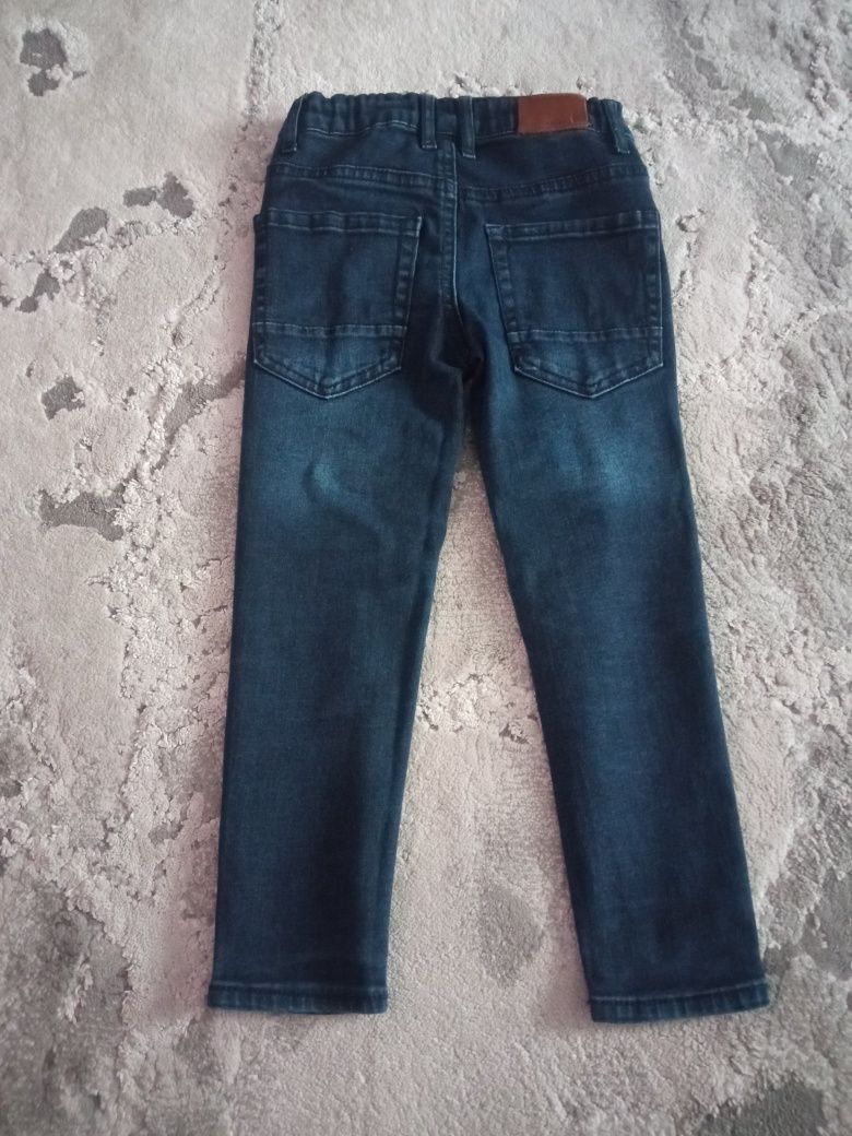 Spodnie jeans dla chłopczyka rozmiar 110
