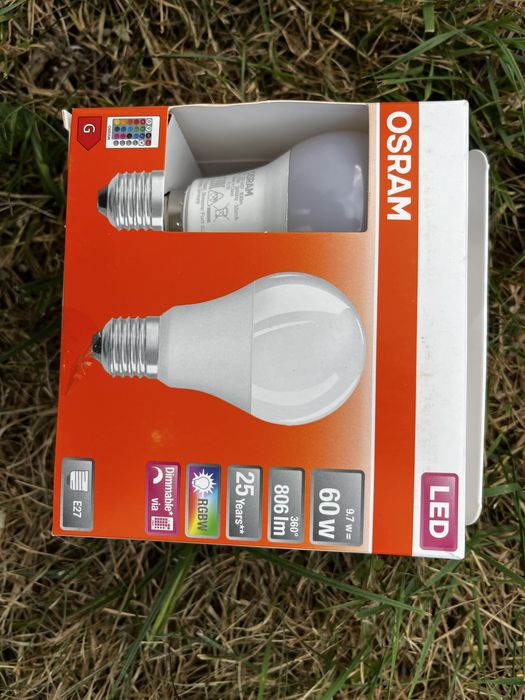 2x Zarowka LED RGB na pilota marki OSRAM
