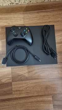 Xbox one x 1TB + pad