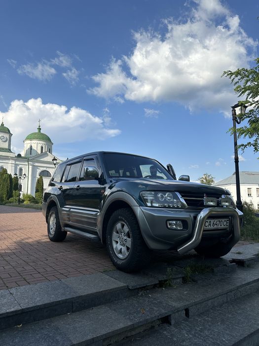 Mitsubishi Pajero Wagon