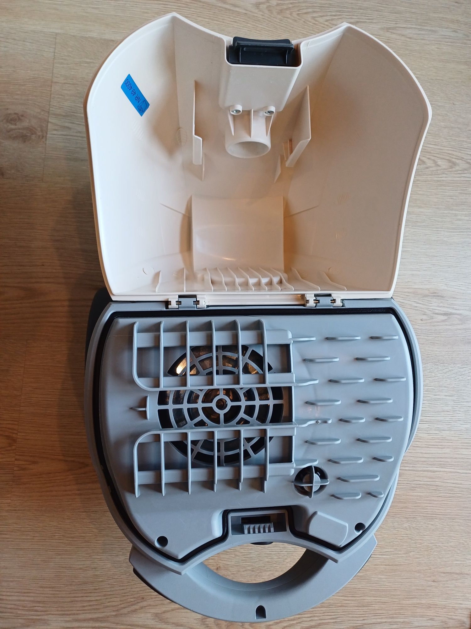 Śliczny Zelmer Odyssey 1700W plus worki  !!!