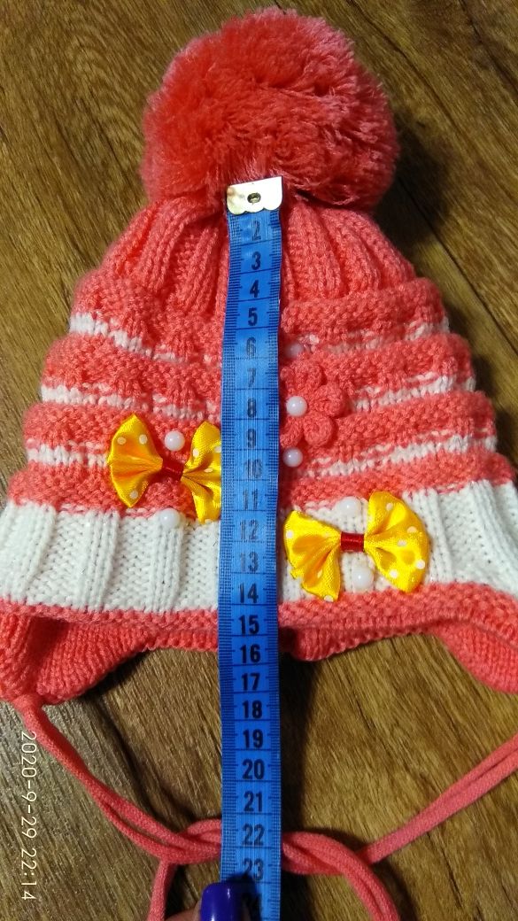 Классная шапка на осень - зима на возраст 2-4 года
