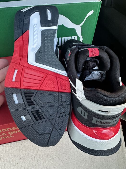 Puma Mirage кроссовки размер 42,5-27,5  см оригинал 383107-03