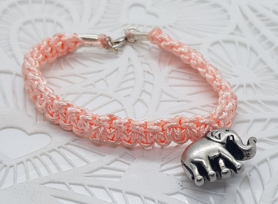 Słonik słoń na szczęście różowa bransoletka bransoleta pleciona makram