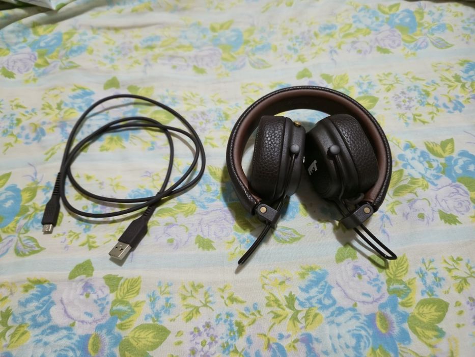 Auscultadores Bluetooth Marshall Major IV - Castanho