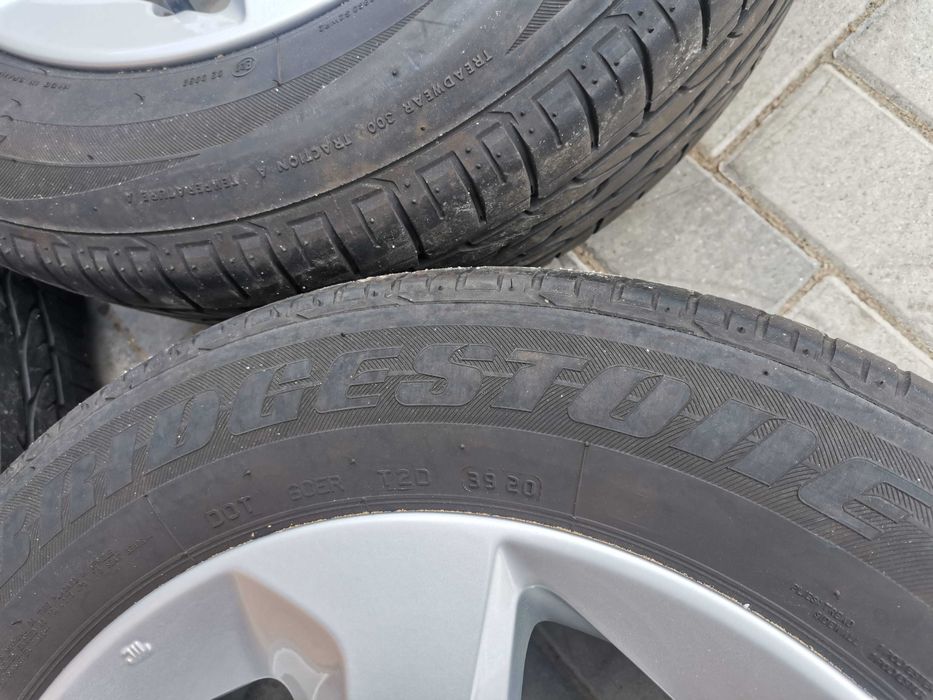 4 Opony letnie Bridgestone Dueler H/P Sport 215/60 R17 96H