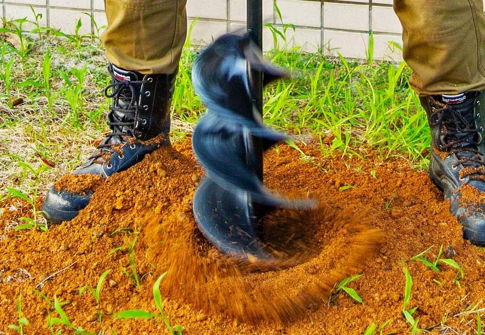 ŚWIDER SPALINOWY Wiertnica Glebowa Ziemi Gleby 5,2KM  +3 Wiertła