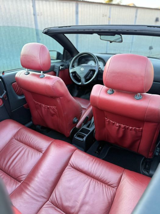 Opel Astra G Cabrio Bertone 2.2 | Skóra | Automat dach |
Zadbany