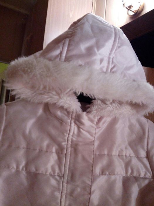 Продам детскую курточку на 1,5—2 года фирмы George тонкий утеплитель