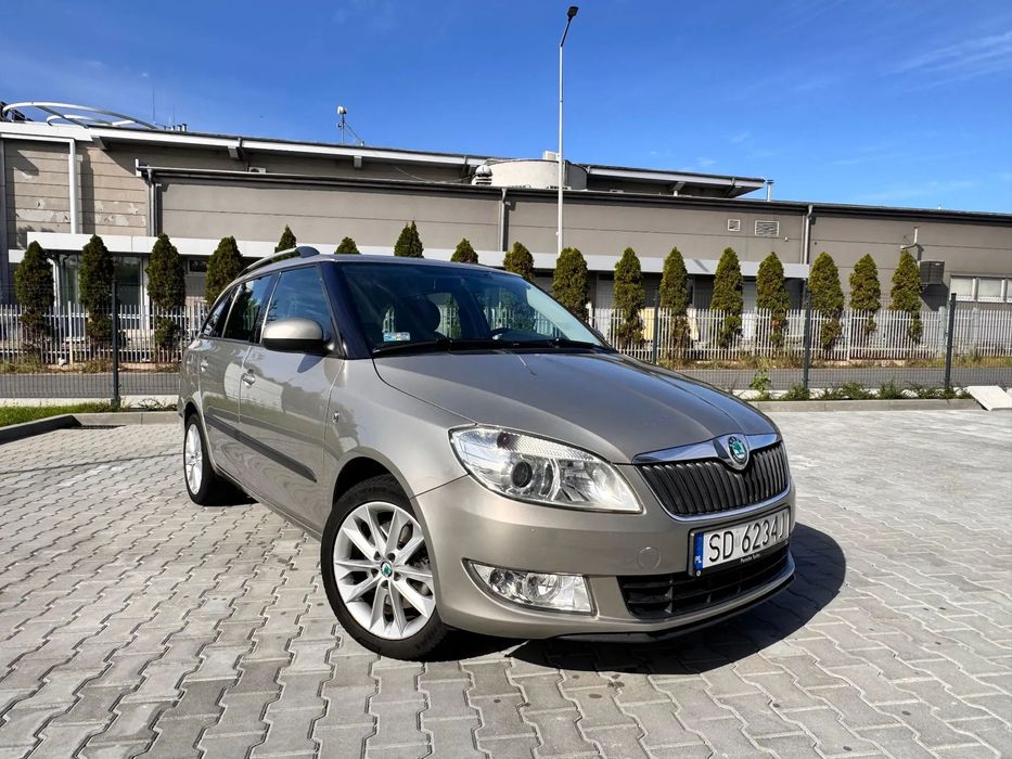 Skoda Fabia Idealna miejska Skoda Fabia II Automat DSG