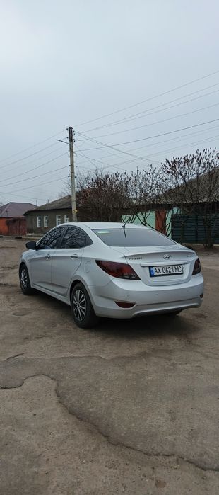 Авто в аренду Пежо 301 газ/бензин, Хендай Акцент газ/бензин, автомат.