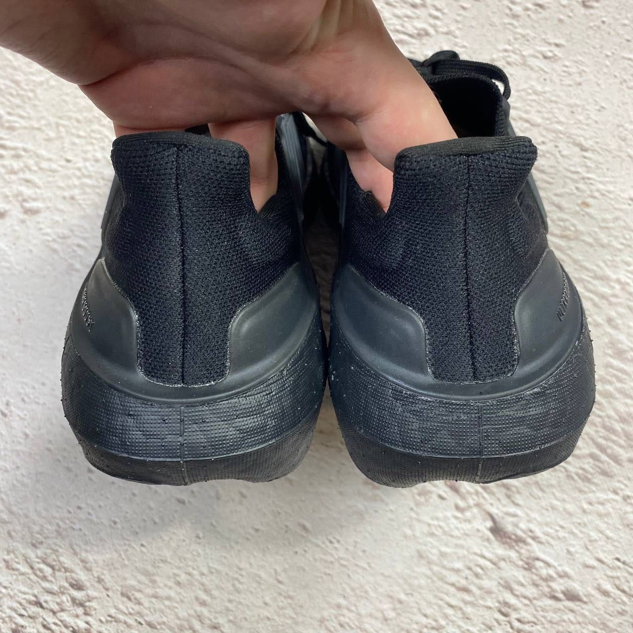 Нові! оригінал adidas ultraboost light кросівки black primeknit