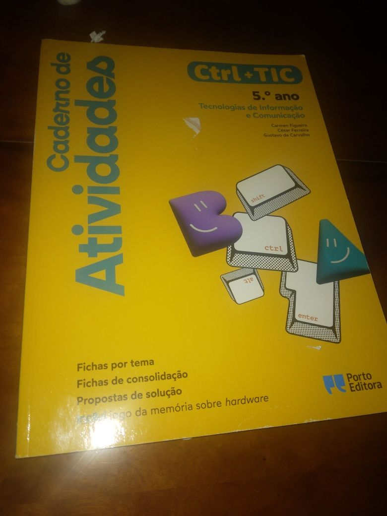 Vendo livros de actividades 5 ano