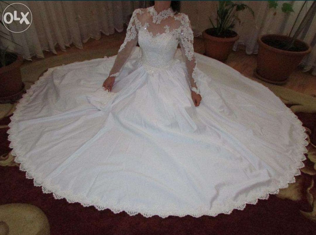 Весільне плаття, шубка