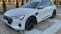 ШРОТ audi e tron запчастини етрон запчасти бампер