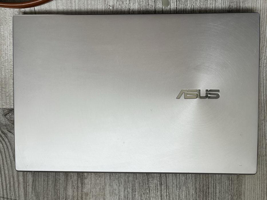 Ноутбук Asus ZenBook UM425l 14’ HDD-500GB RAM-16GB