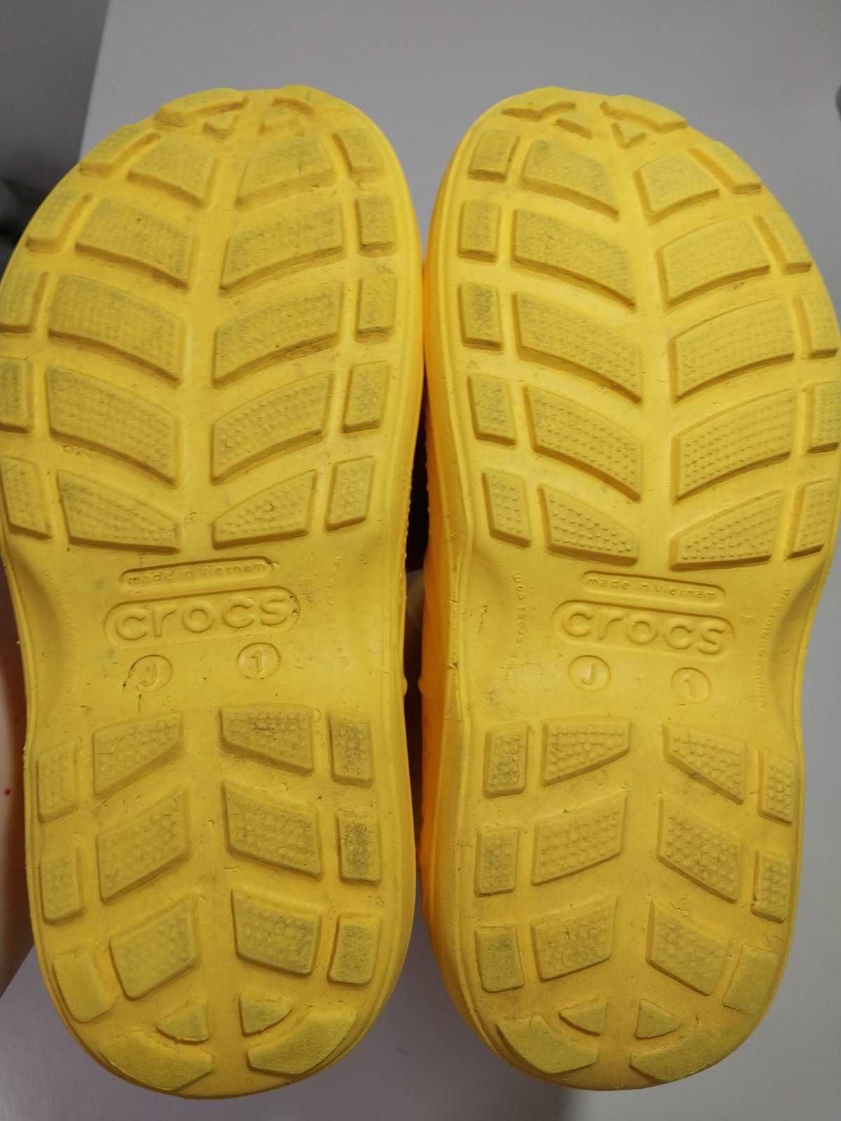 Гумові жовті чобітки Crocs Handle Rain Boot J1 (євро 31-32) оригінал