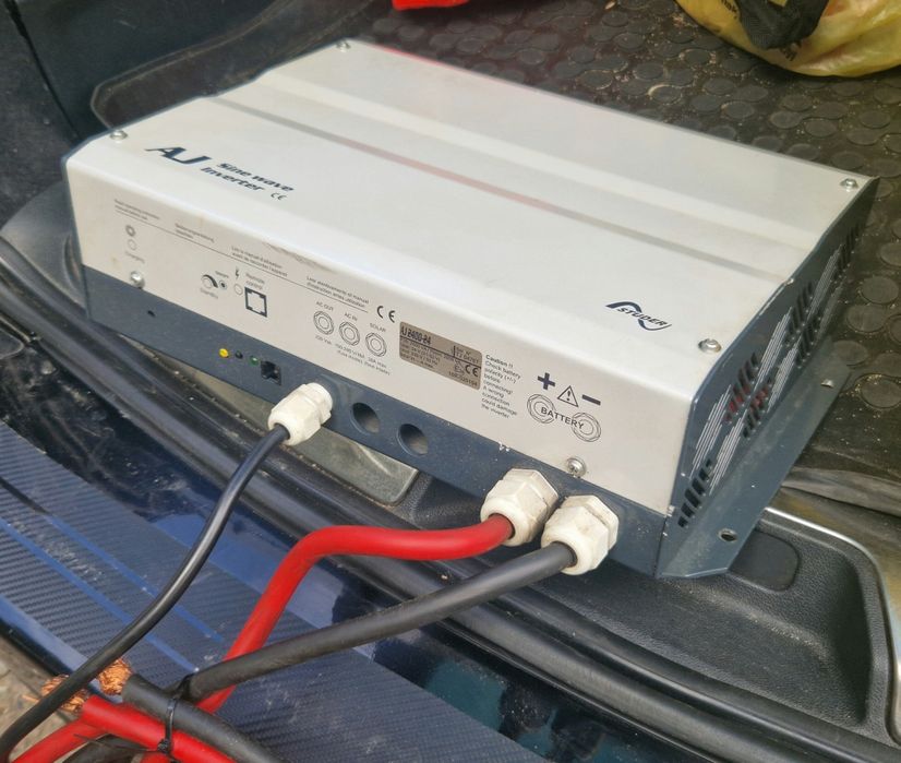 ИНВЕРТОР STUDER AJ 2400 24
​Общие характерис