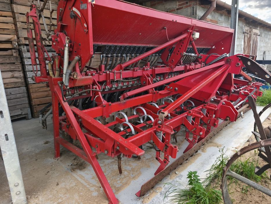 Zestaw Siewnik Talerzowy Kongskilde F-VAT nie(amazone, lemken, unia)