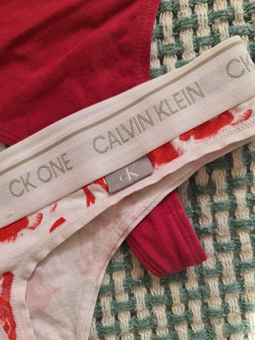 Трусики стрінги Calvin Klein оригінал