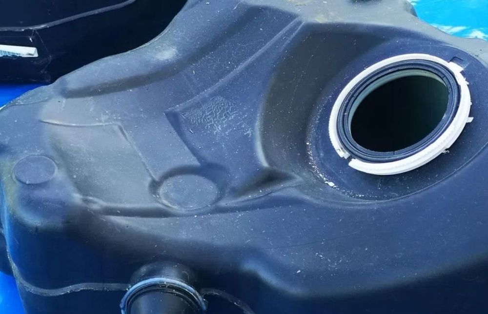 Depósito combustível gasolina BMW5 E60 520i 530i 2003-2007