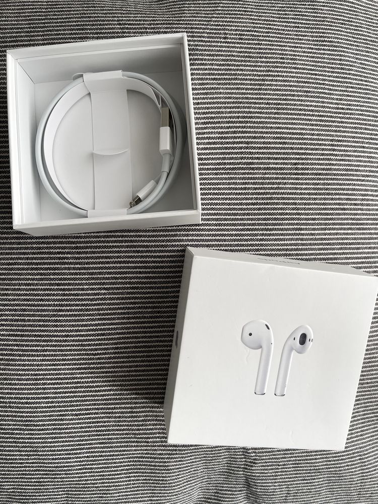 Słuchawki douszne APPLE AirPods II