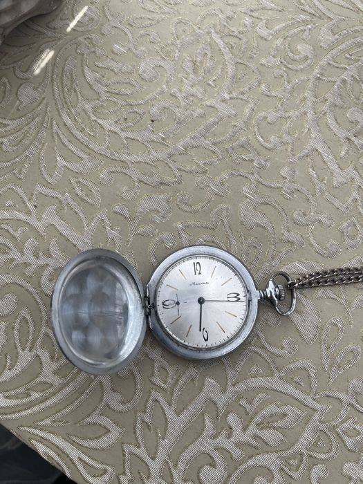 Стариний годиник «Молния»