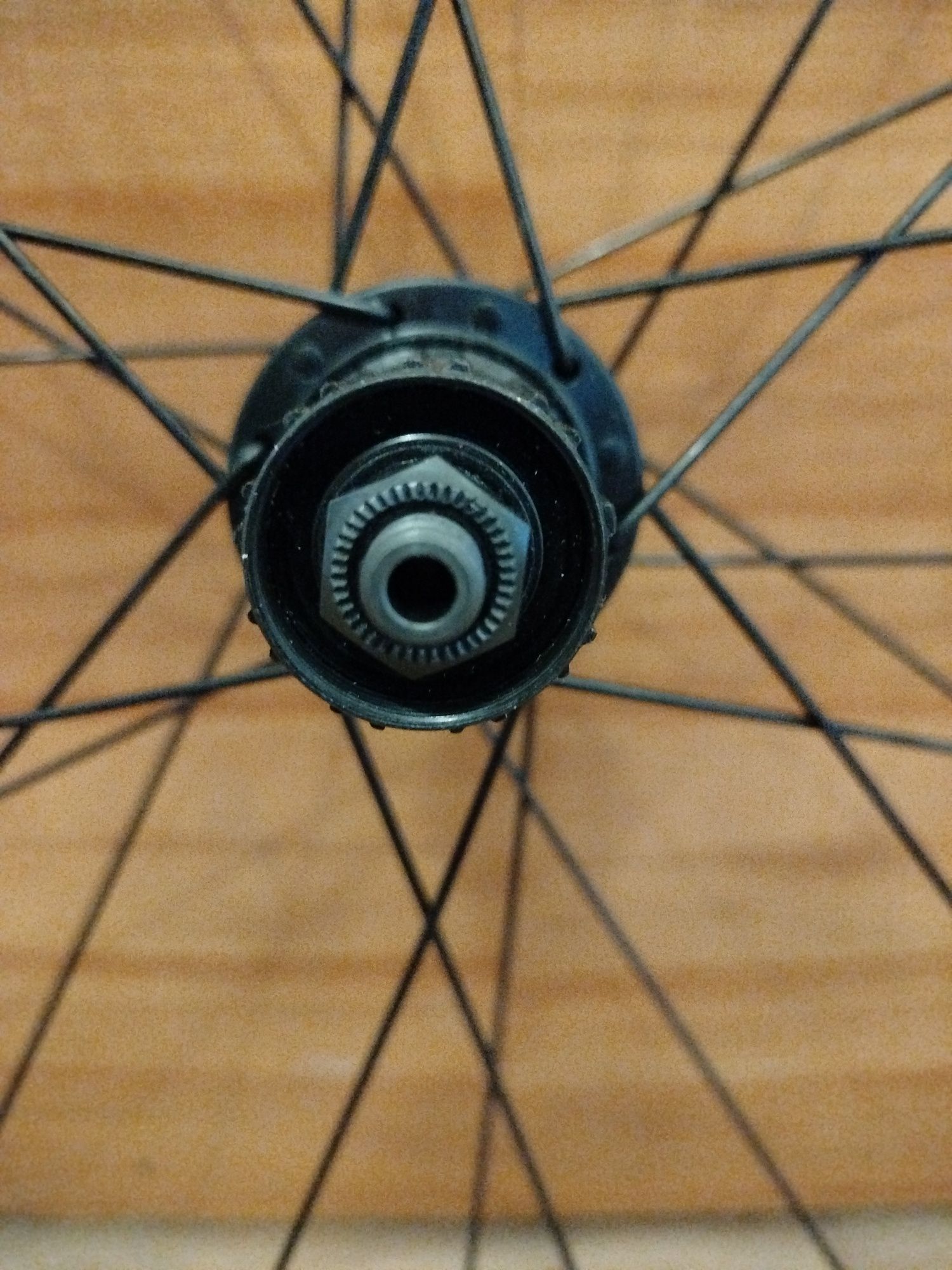 Koło szosowe tył Shimano wh rs 100
