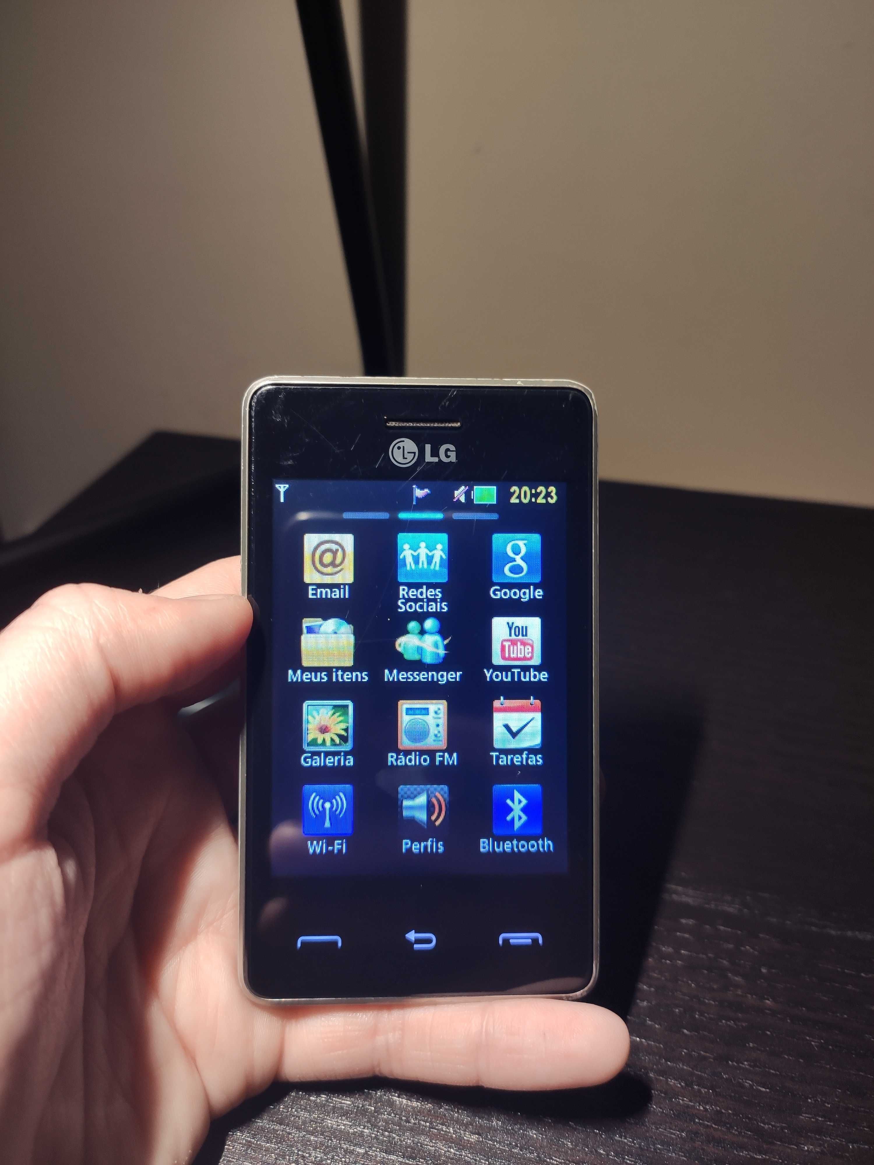 LG T385 Preto Desbloqueado com Carregador Original