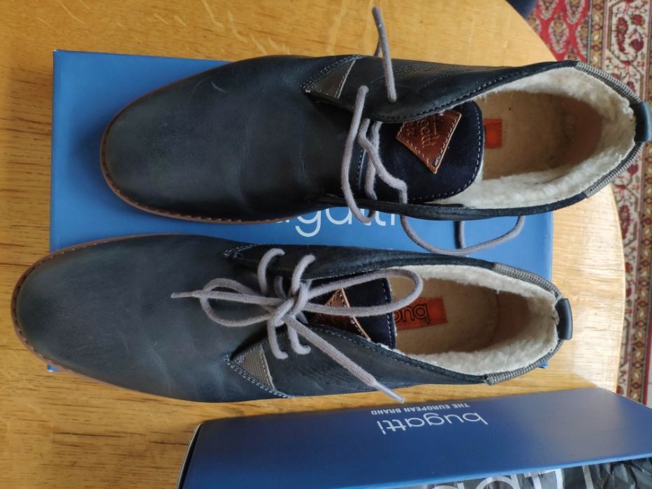 Шикарные ботинки BUGATTI, оригинал, мех, 43 размер