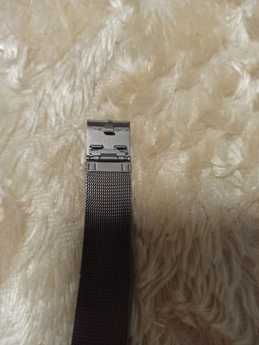 Швейцарские женские часы