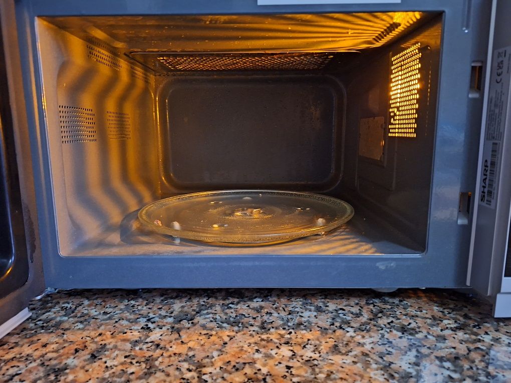 Microondas com grill 25L