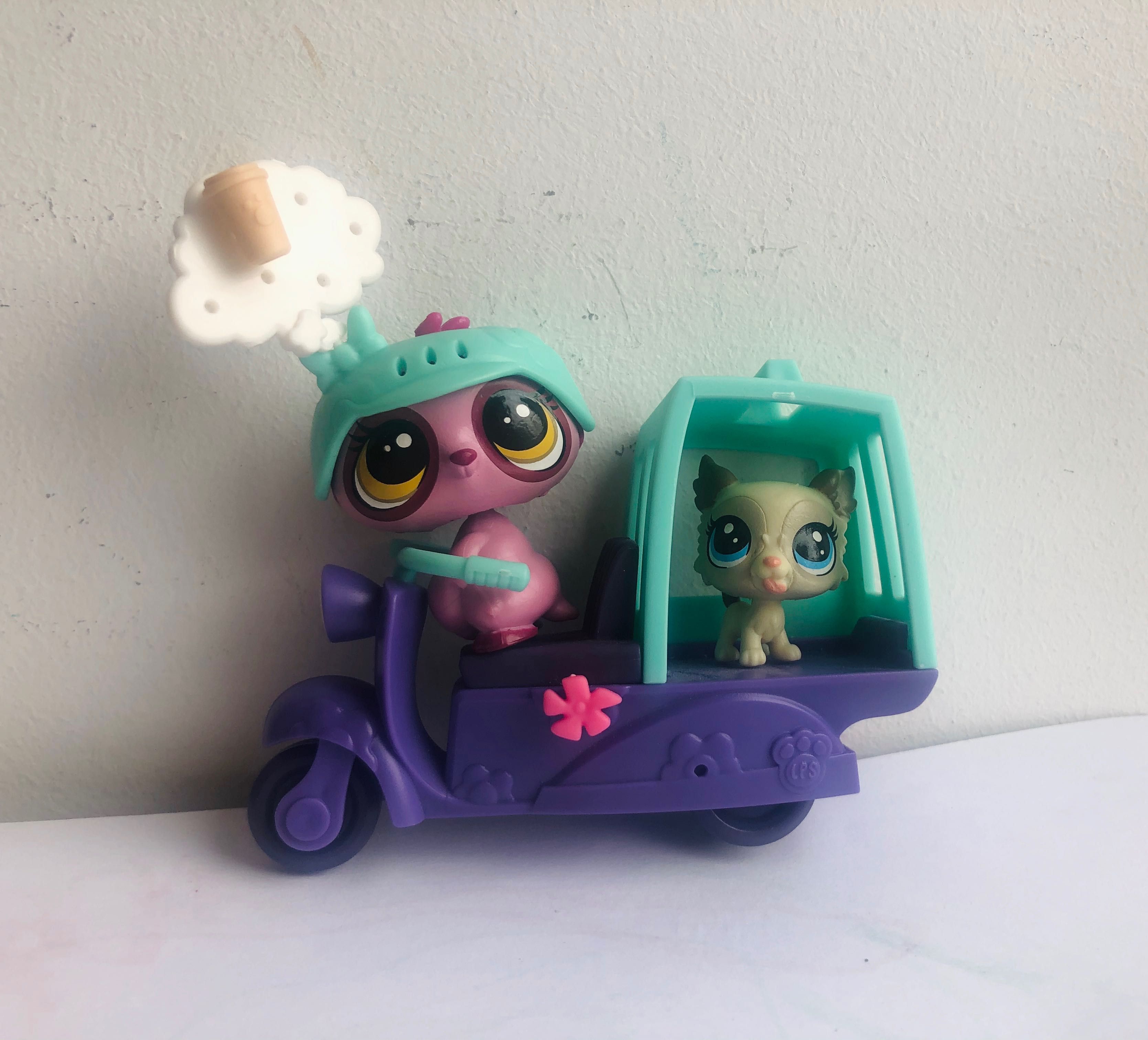 Littlest Pet Shop Игровой набор Городской транспорт