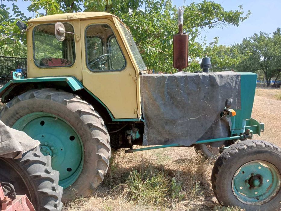 Трактор ЮМЗ 6 1979 року