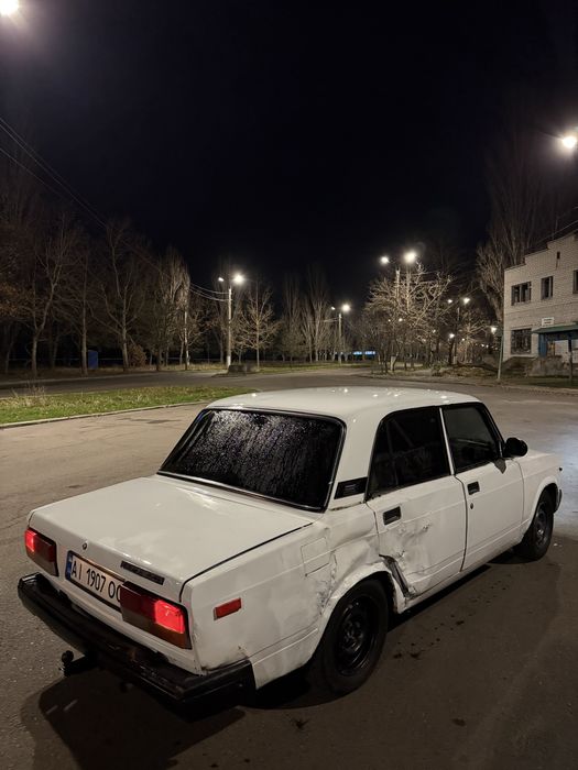 ВАЗ 2107 1989 Біла