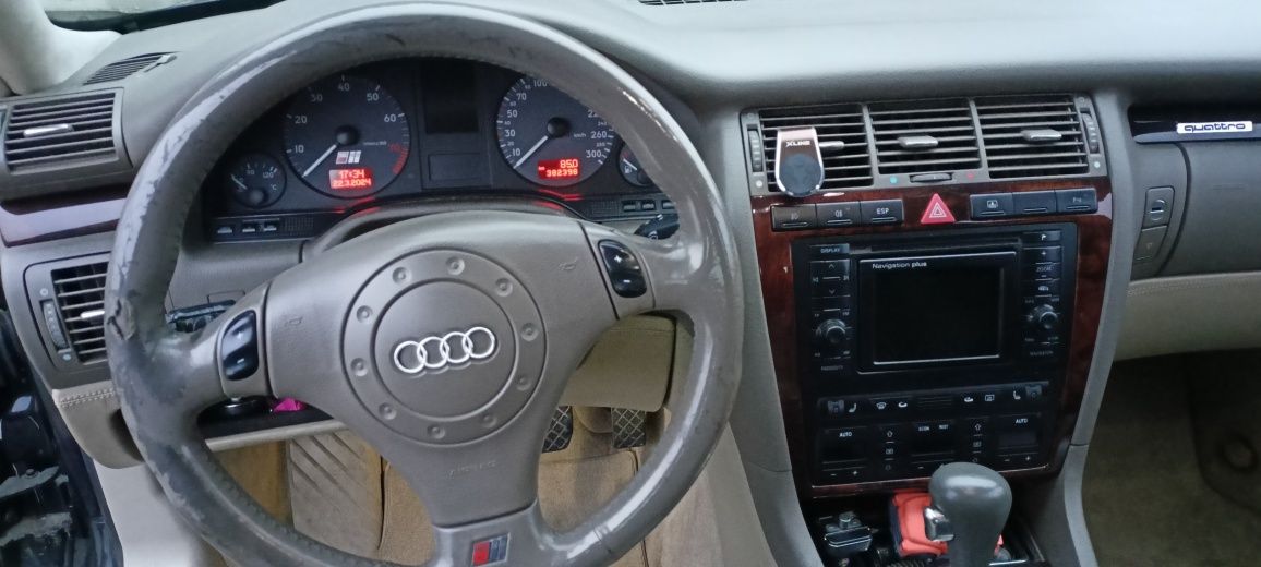 Audi S8 D2 2000rok lift