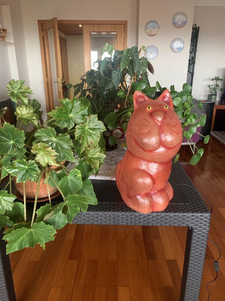 Candeeiro resina em forma de gato