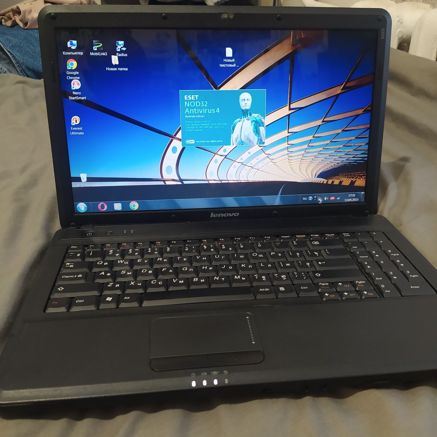 Продам ноутбук Lenovo g 555