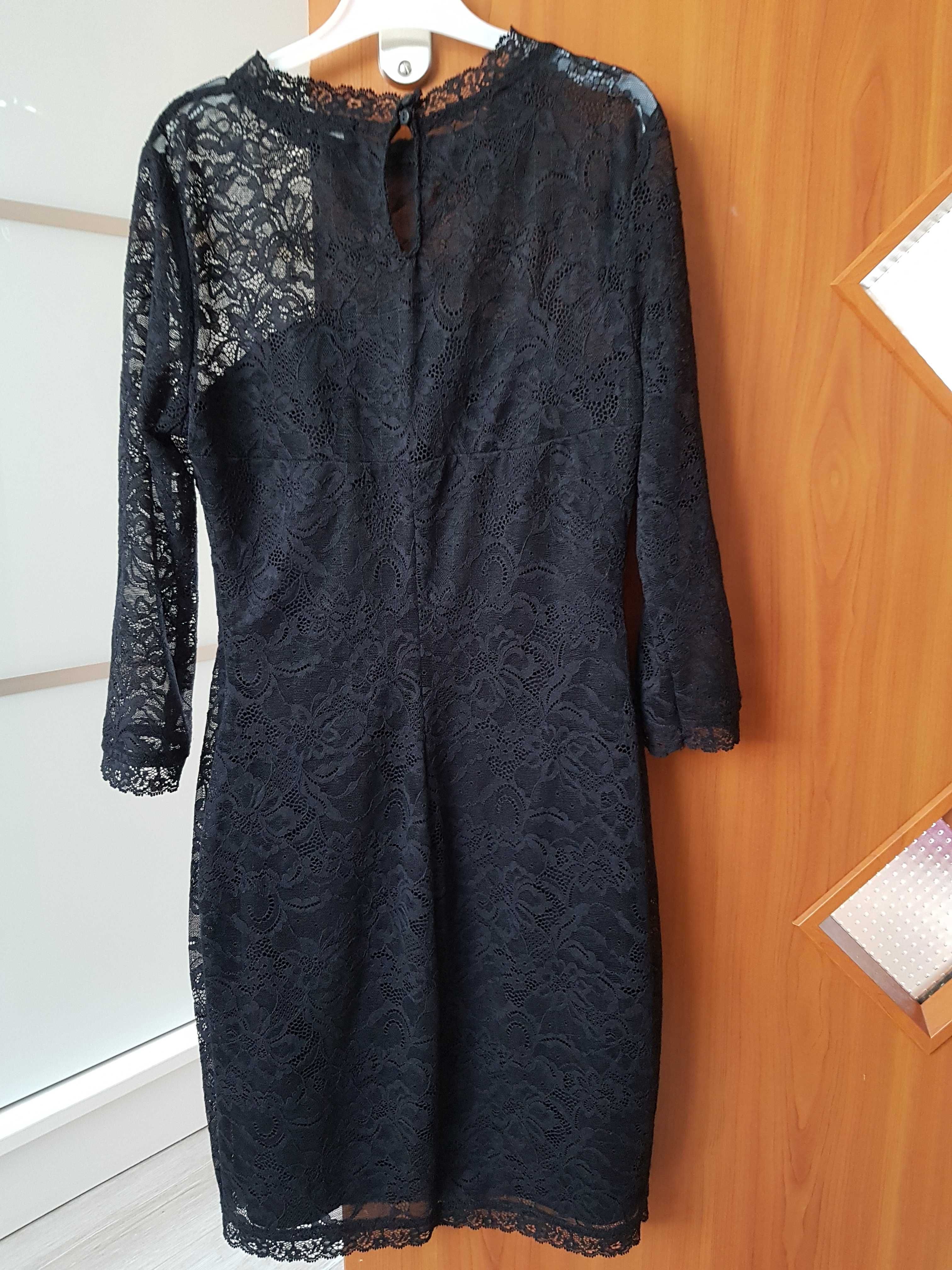 Czarna koronkowa sukienka Zara XS