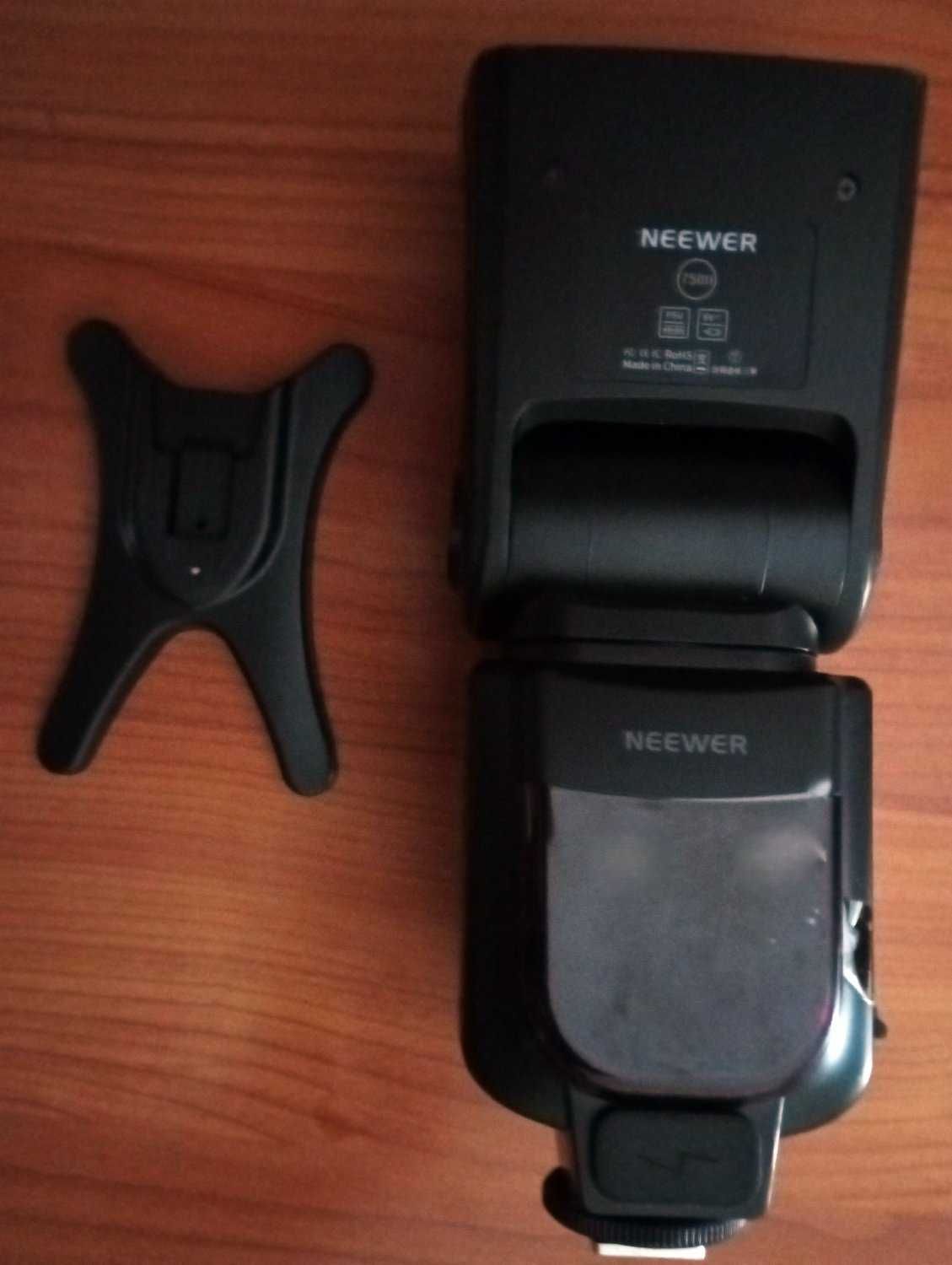 Flash Neewer Speedlite 750II i-TTL