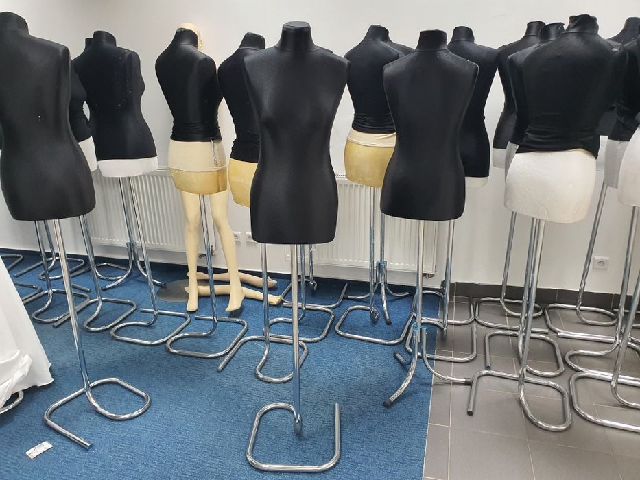 Manekin sklepowy damski