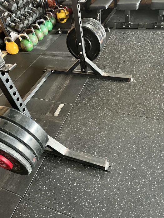 Squat Stand and Pullup station