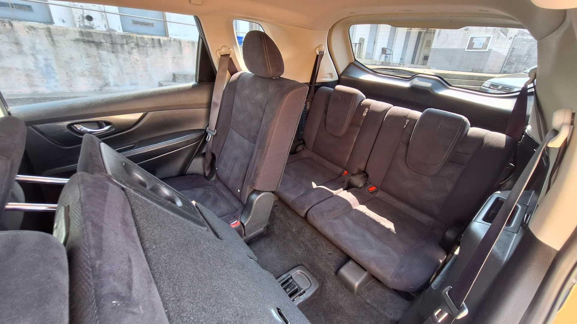 Nissan X-Trail 1.6 dCi - 7 Lugares - Bom estado